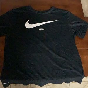 Nike Dri-fit Large tee shirt